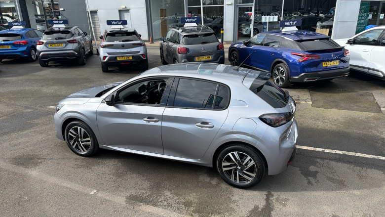 Peugeot 208 1.2 PureTech 100 Allure Premium 5dr Petrol Hatchback
